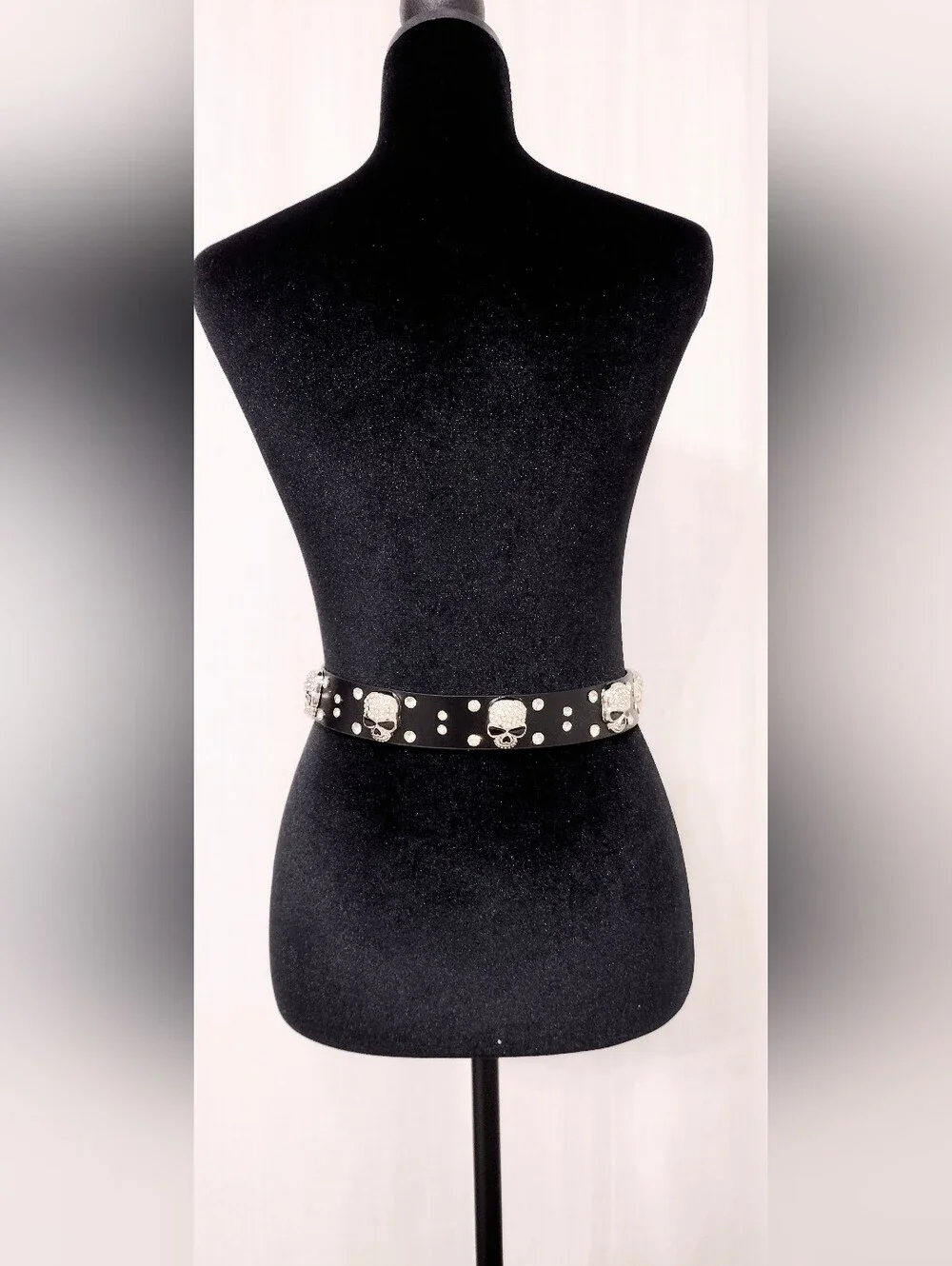 Black Studded Gothic Style Buckle Belt With Skulls